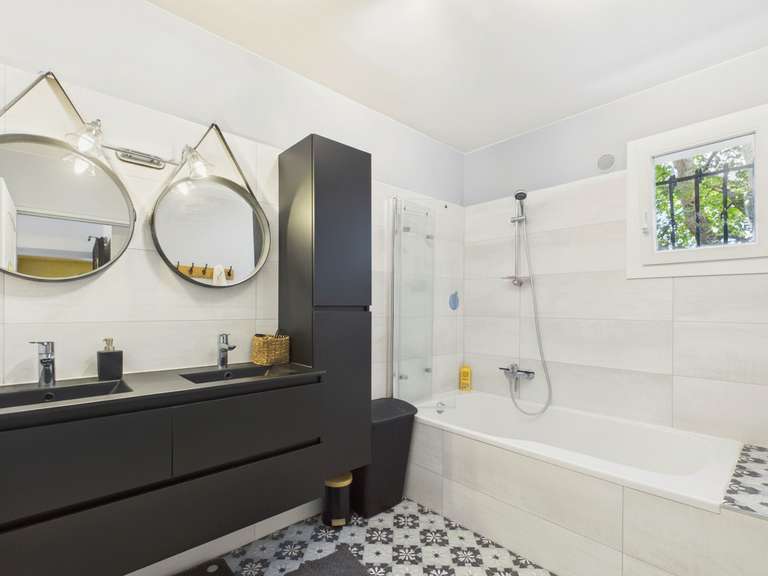 Maison Espelette - 4 chambres - 147m²