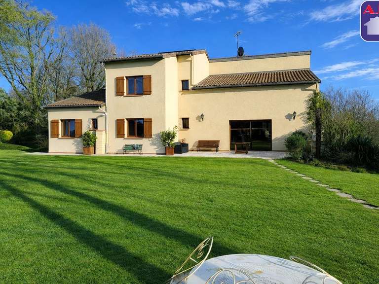 Maison Esperce - 4 chambres - 272m²