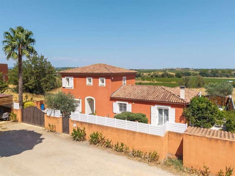 Maison Espondeilhan - 4 chambres - 153m²