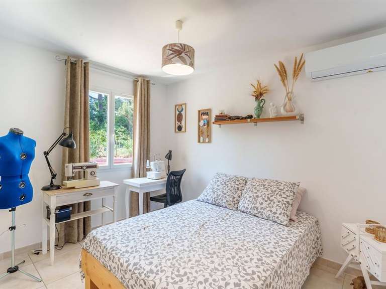 Maison Espondeilhan - 4 chambres - 153m²