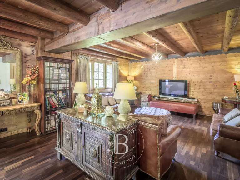 Chalet Essert-Romand - 298m²