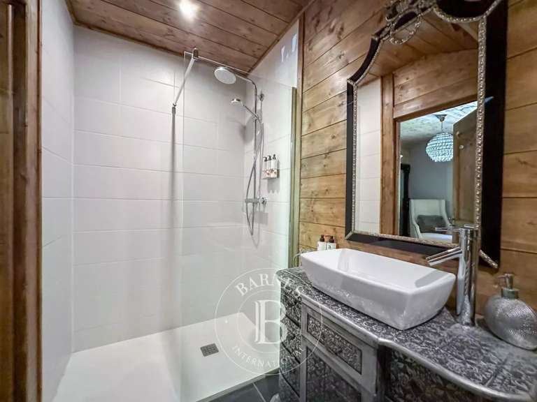 Chalet Essert-Romand - 298m²