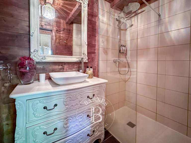 Chalet Essert-Romand - 298m²