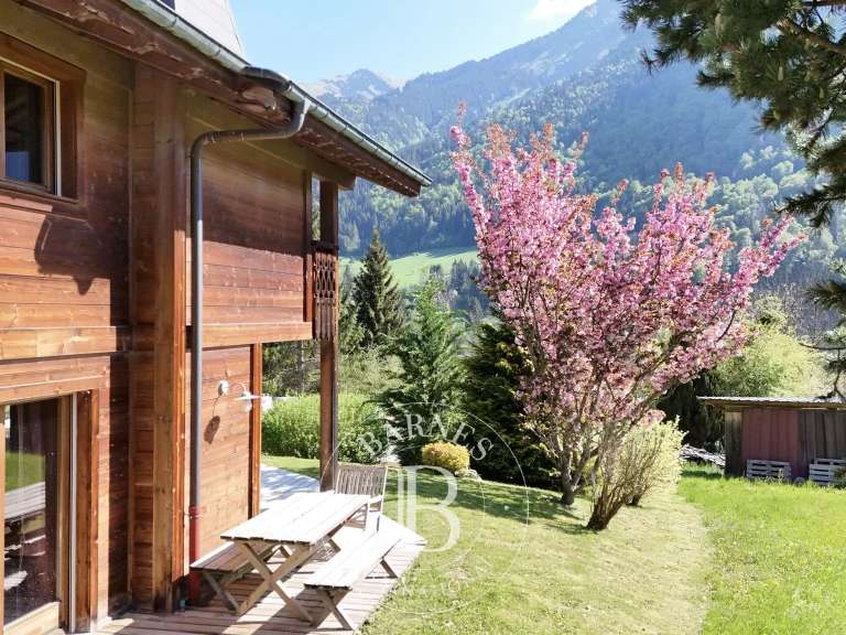 Chalet Essert-Romand - 5 chambres - 169m²