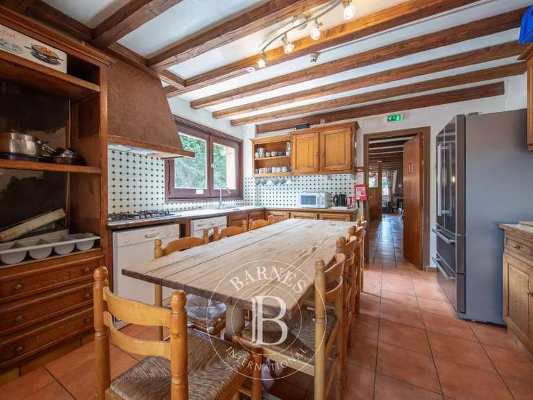 Chalet Essert-Romand - 14 chambres - 548m²