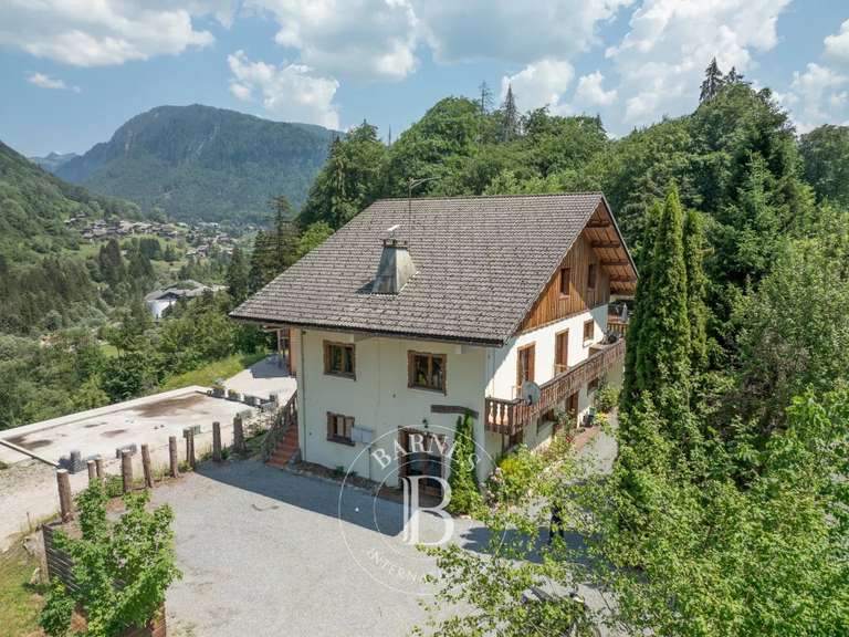 Chalet Essert-Romand - 14 chambres - 548m²