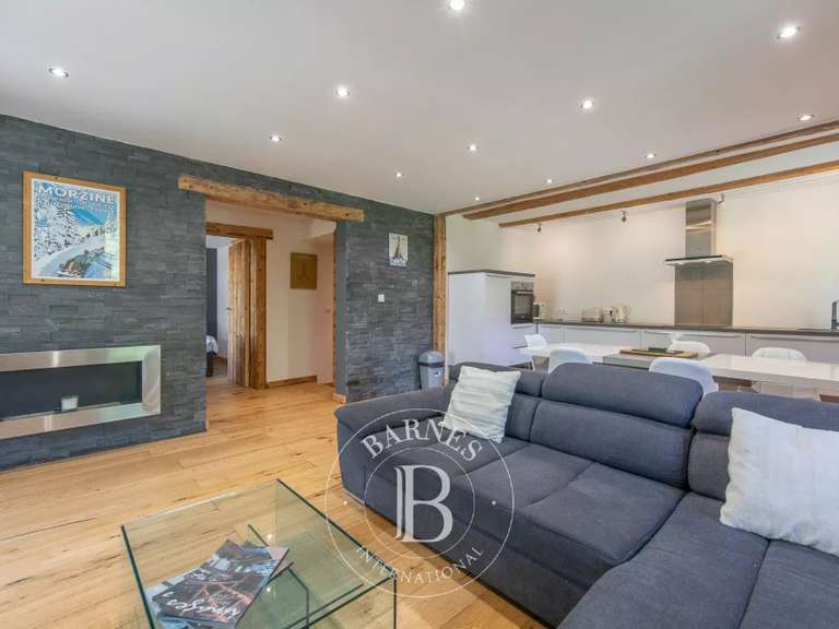 Maison Essert-Romand - 6 chambres - 330m²
