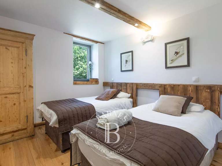 Maison Essert-Romand - 6 chambres - 330m²