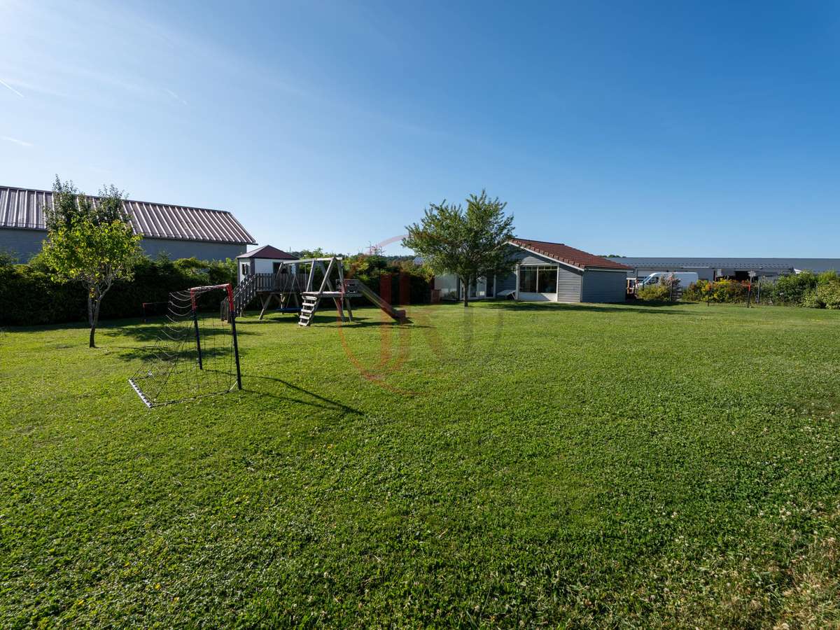 Maison Esserval-Tartre