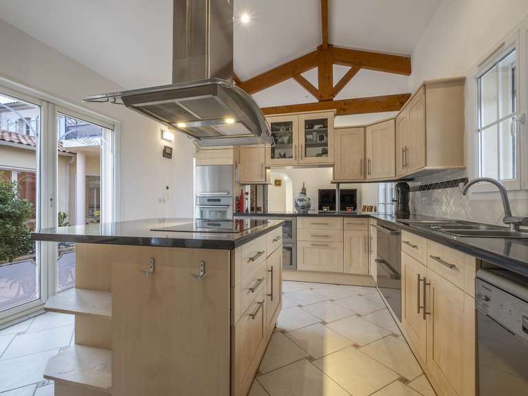 House Essouvert - 5 bedrooms - 408m²