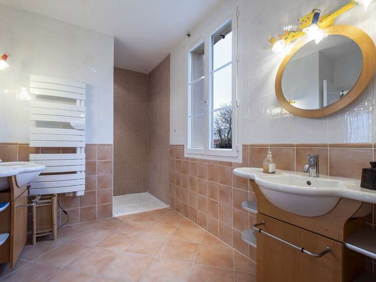 House Essouvert - 5 bedrooms - 408m²