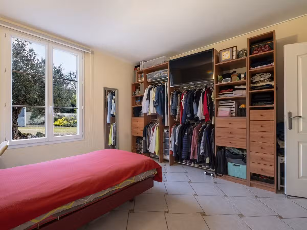 House Essouvert