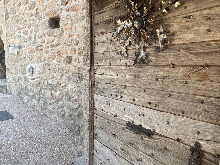House Estaing - 6 bedrooms - 359m²