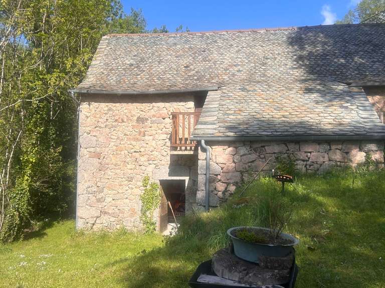 House Estaing - 6 bedrooms - 359m²