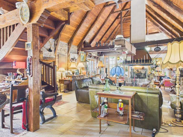 House Estaing - 6 bedrooms - 359m²