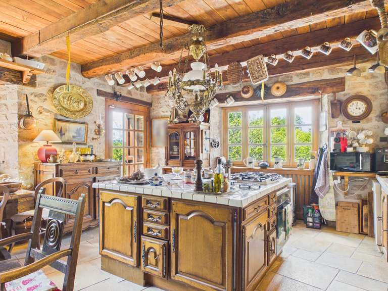 House Estaing - 6 bedrooms - 359m²