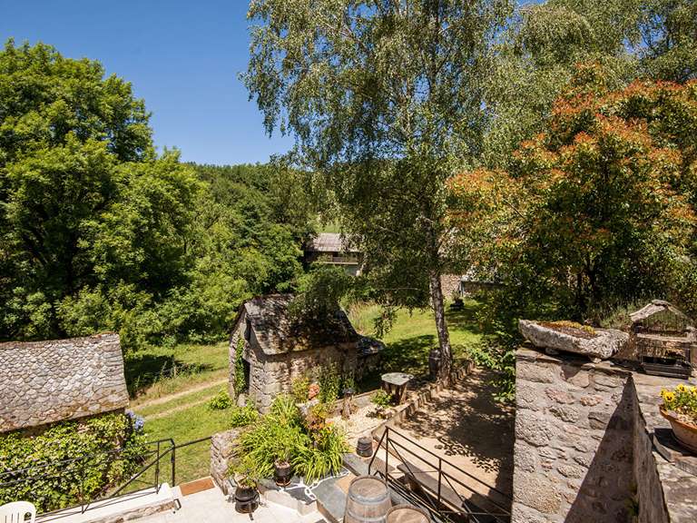 House Estaing - 6 bedrooms - 359m²