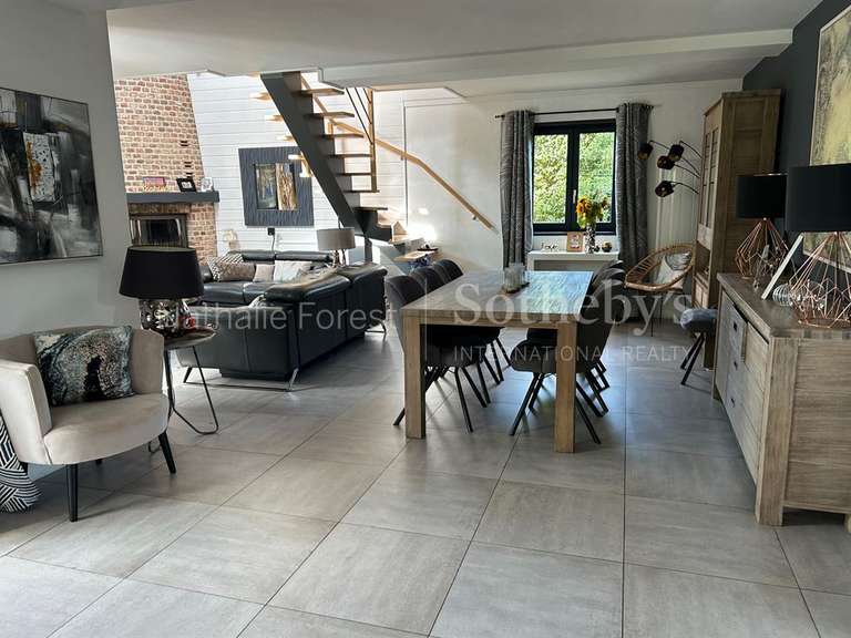 Maison Estaires - 5 chambres - 205m²
