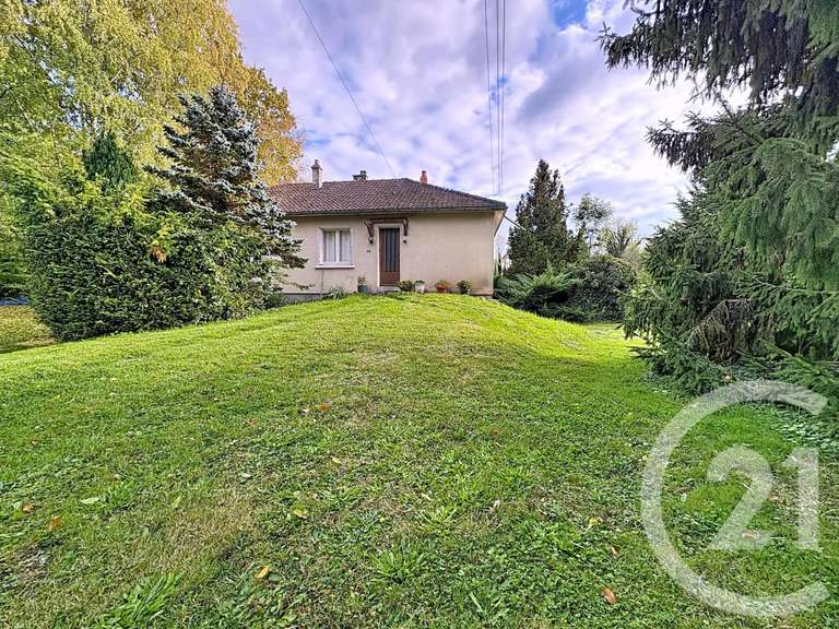 Maison Estissac - 12 chambres - 737m²