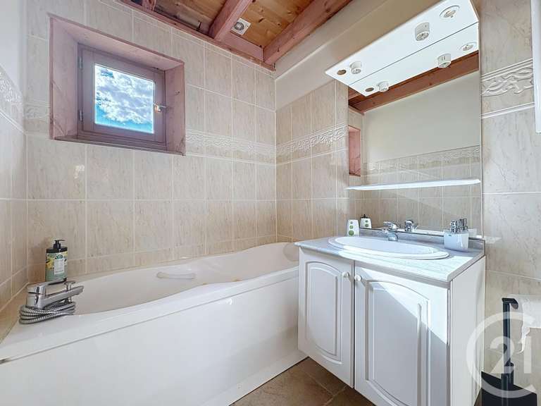 Maison Estissac - 12 chambres - 737m²