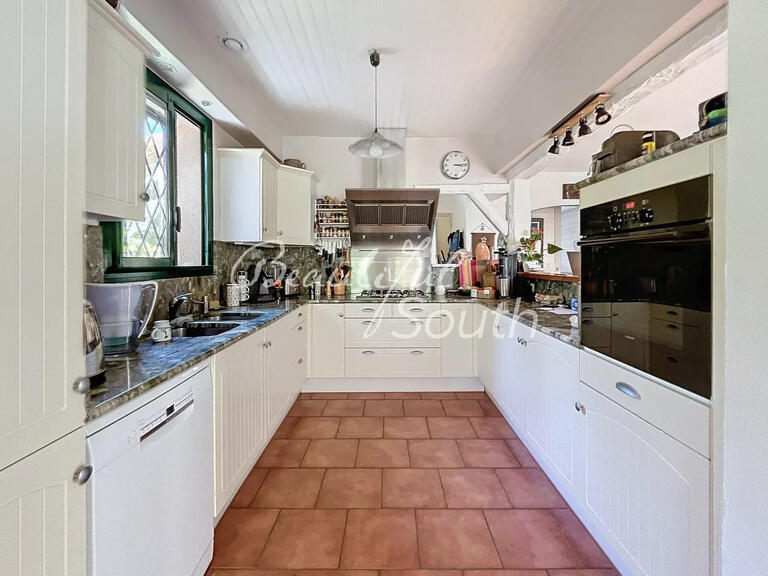 Maison Estoher - 5 chambres - 181m²