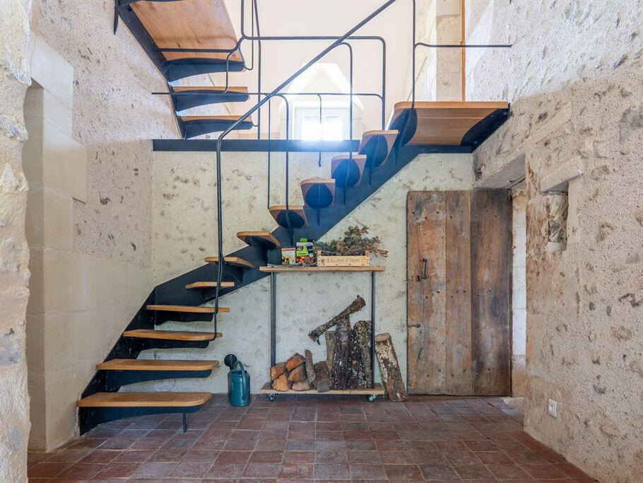 House Esves-le-Moutier