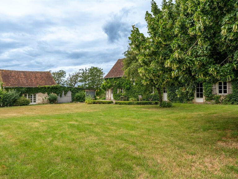 Maison Esves-le-Moutier - 4 chambres - 270m²
