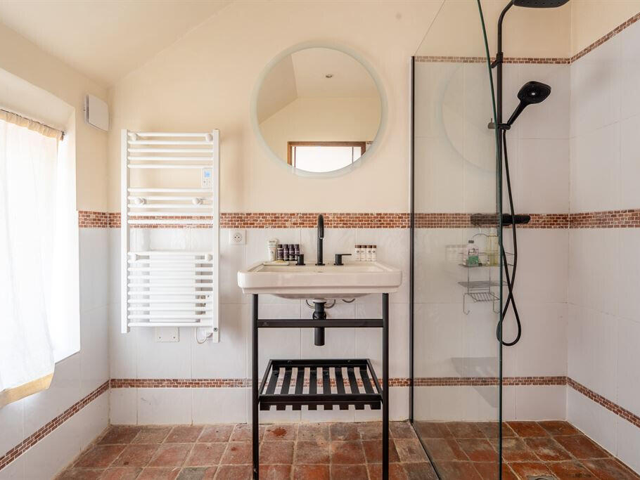 House Esves-le-Moutier