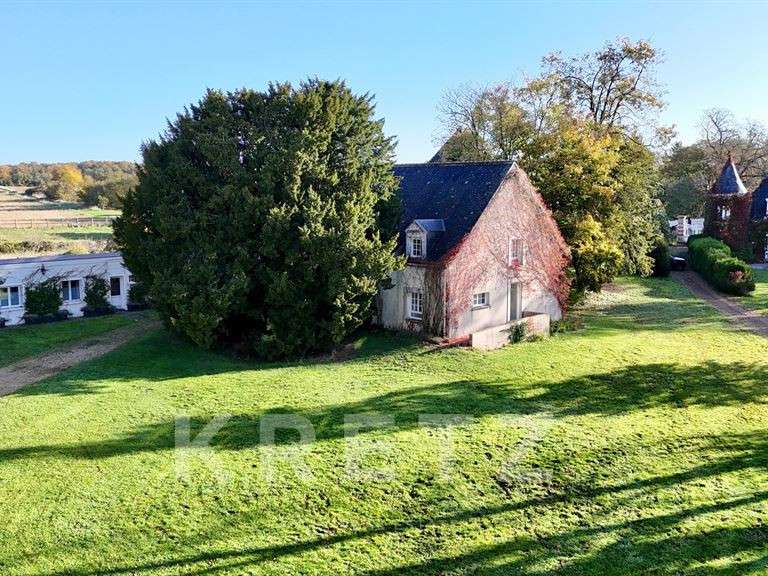 Château Esvres - 37 chambres - 1526m²