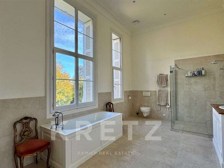 Château Esvres - 37 chambres - 1526m²