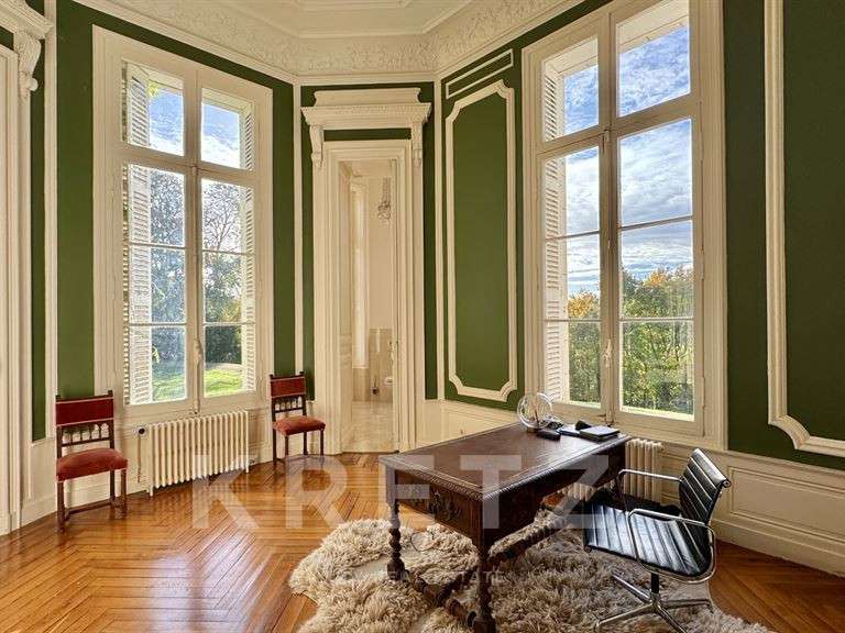 Château Esvres - 37 chambres - 1526m²