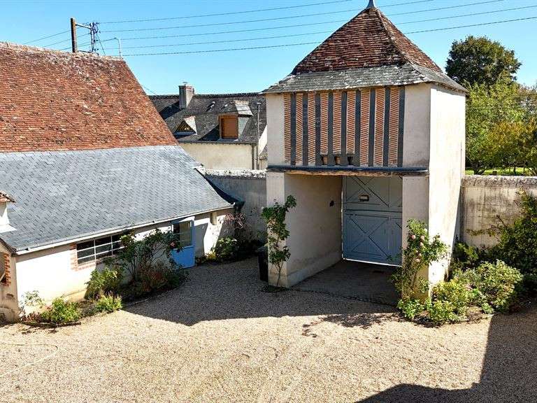 Maison Esvres - 7 chambres - 515m²