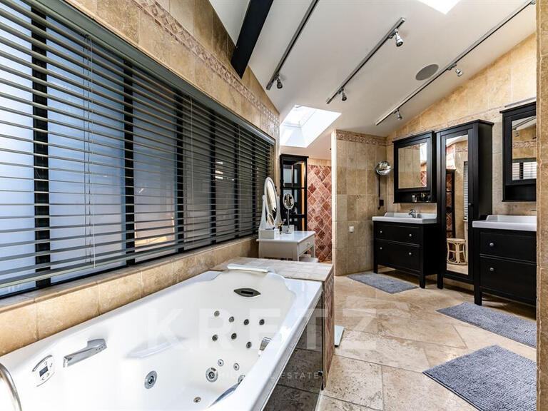 House Étampes - 4 bedrooms - 750m²