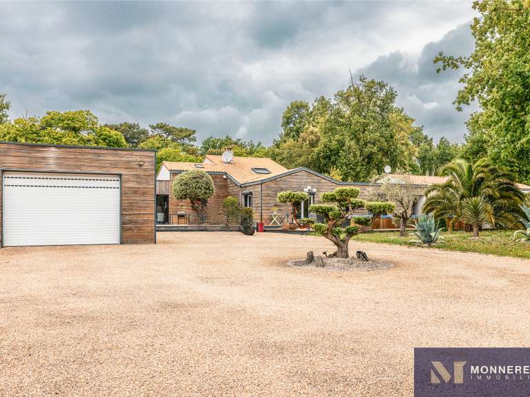 Maison Étaules - 5 chambres - 309m²