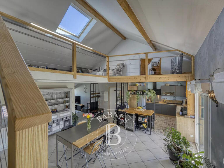 Appartement Etaux - 4 chambres - 184m²