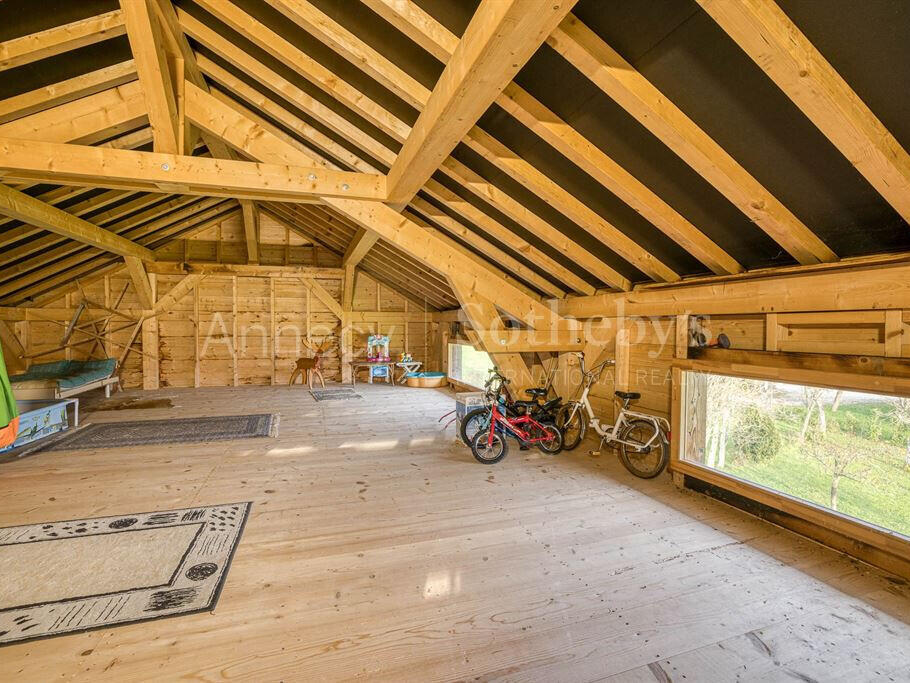 House Etaux