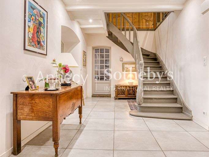 Maison Etaux - 6 chambres - 215m²