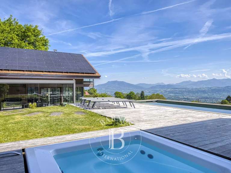 Maison Etaux - 6 chambres - 276m²