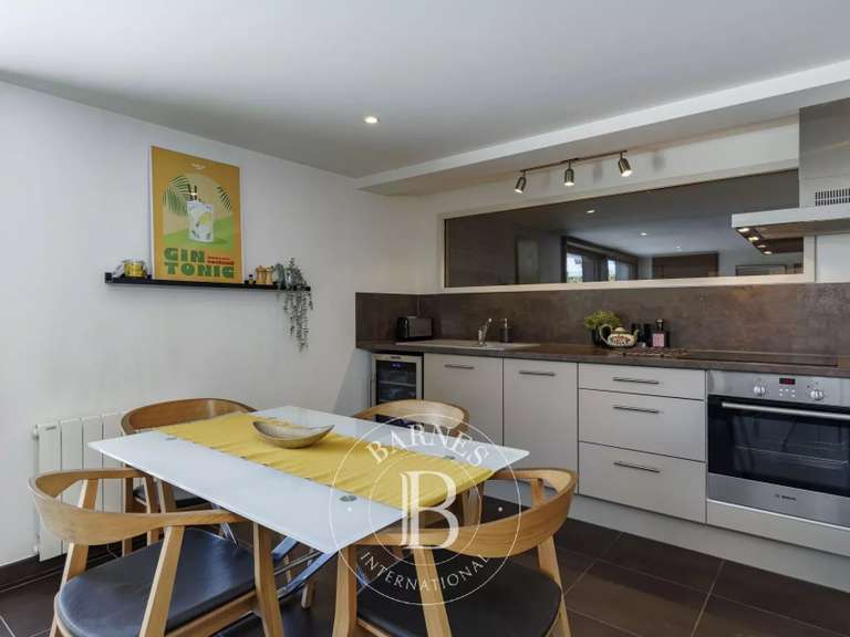 Maison Etaux - 6 chambres - 276m²