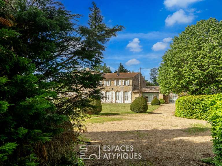 Maison Étoile-sur-Rhône - 8 chambres - 612m²