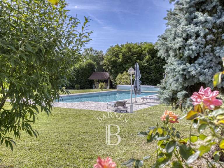 House Étrembières - 7 bedrooms - 515m²