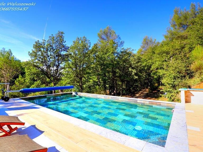 Sale Property Évenos - 4 bedrooms