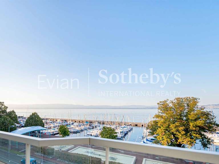 Appartement Évian-les-Bains - 3 chambres - 120m²