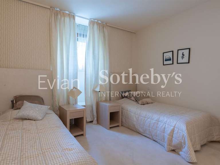 Appartement Évian-les-Bains - 4 chambres - 230m²