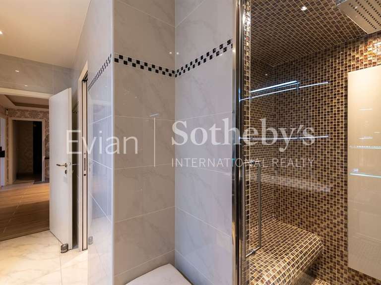 Appartement Évian-les-Bains - 4 chambres - 230m²