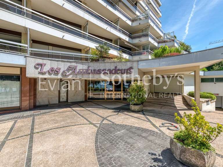 Appartement Évian-les-Bains - 5 chambres - 277m²