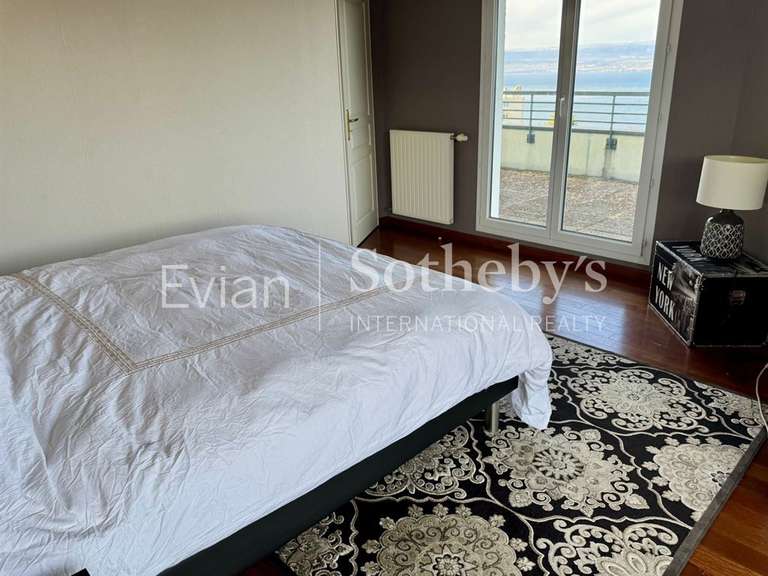 Appartement Évian-les-Bains - 4 chambres - 170m²