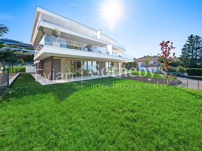 Appartement Évian-les-Bains - 5 chambres - 282m²