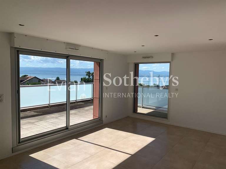 Appartement Évian-les-Bains - 3 chambres - 100m²