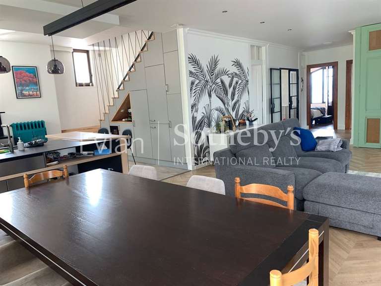 Appartement Évian-les-Bains - 6 chambres - 270m²